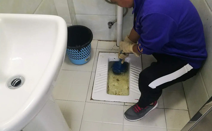北海疏通蹲坑